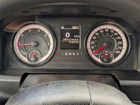 Used 2024 RAM 1500 Classic SLT image 25