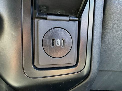 Used 2024 Ford F550 2WD SuperCab Super Duty image 17