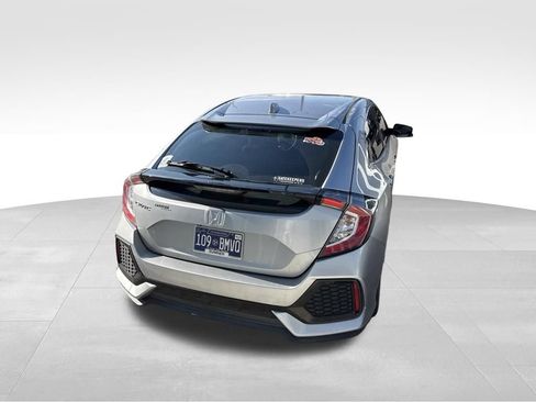 Used 2018 Honda Civic EX image 4
