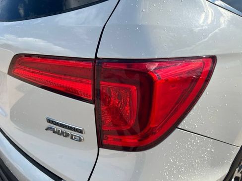 Used 2016 Honda Pilot Touring image 12