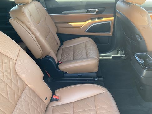 Certified 2025 Kia Telluride SX X-Line AWD/4WD image 12