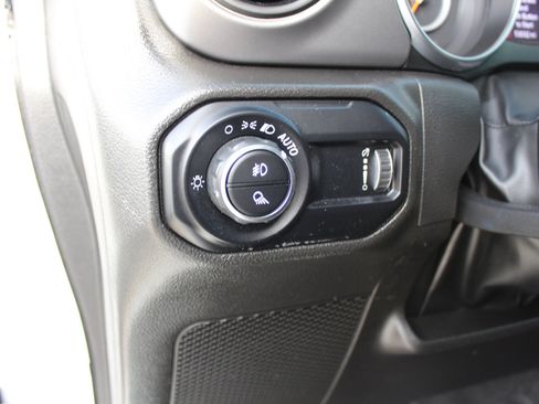 Used 2023 Jeep Gladiator Sport image 45