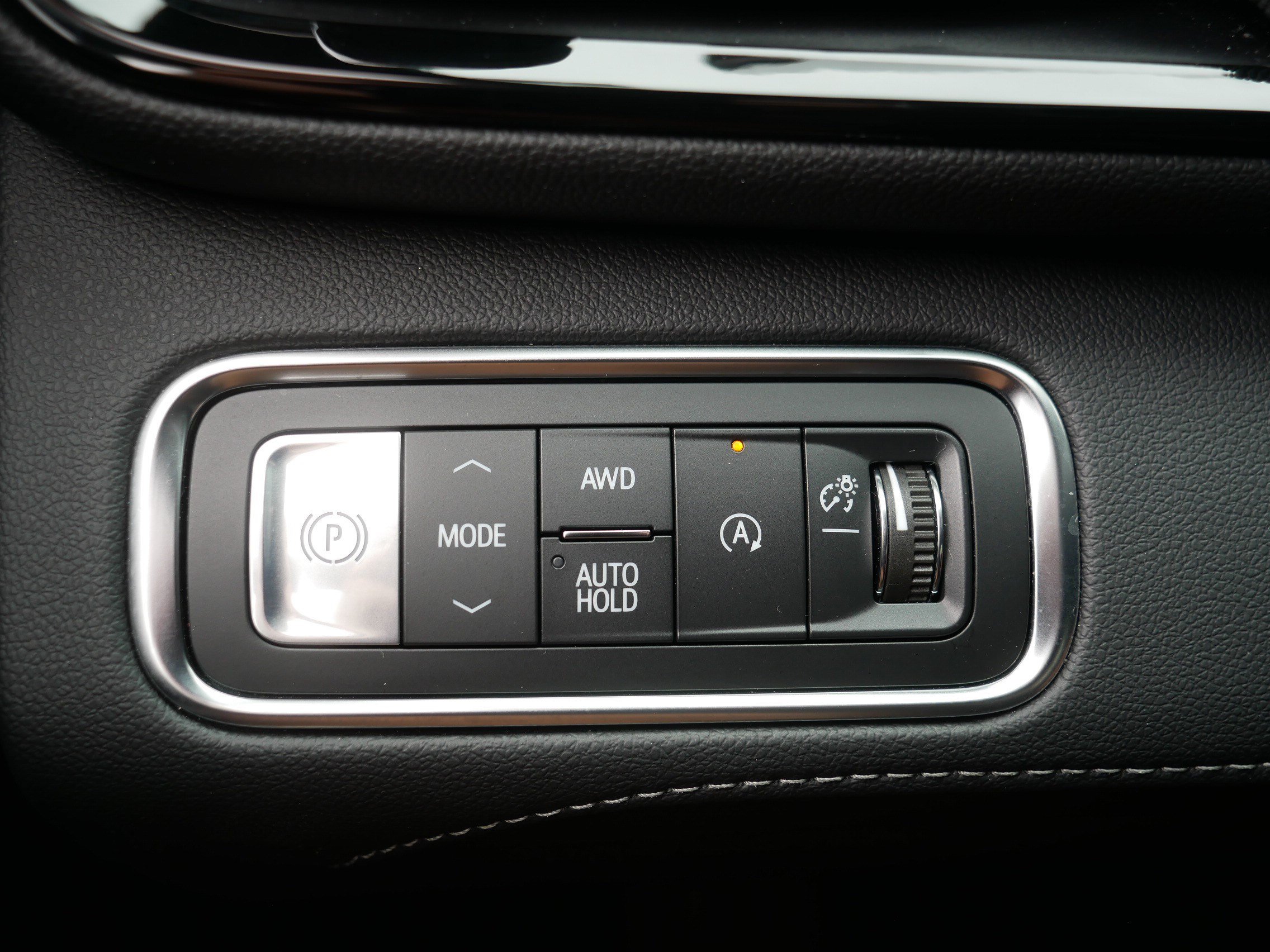 Used 2026 Buick Enclave Preferred AWD/4WD image 26