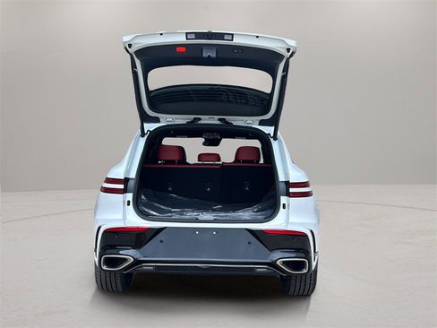New 2026 Genesis GV70 2.5T Sport Prestige image 9