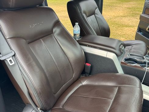 Used 2010 Ford F150 4x4 SuperCrew image 4