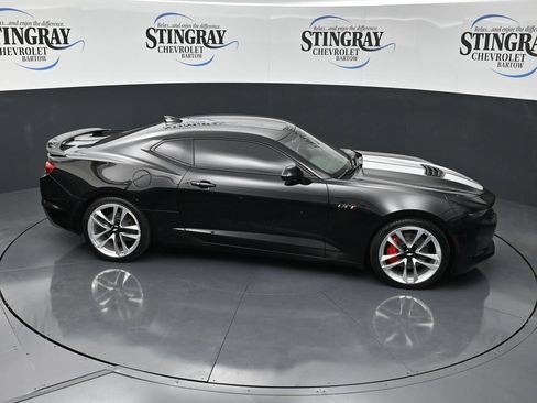 Used 2021 Chevrolet Camaro LT RWD image 28