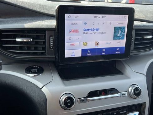 Certified 2023 Ford Explorer XLT w/ Class IV Trailer Tow Package image 8