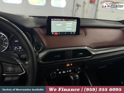 Used 2018 MAZDA CX-9 Signature AWD/4WD image 16