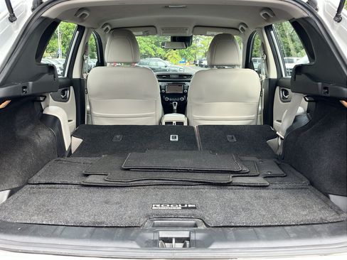 Used 2020 Nissan Rogue Sport SL FWD image 31