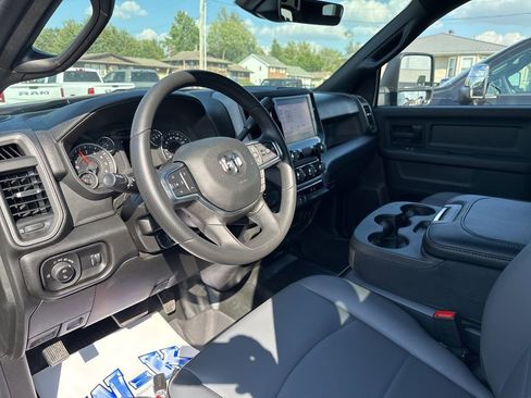New 2026 RAM 2500 Tradesman w/ Chrome Appearance Group image 14