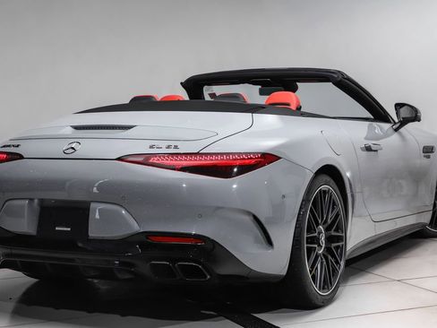 Certified 2022 Mercedes-Benz SL 63 AMG 4MATIC image 14