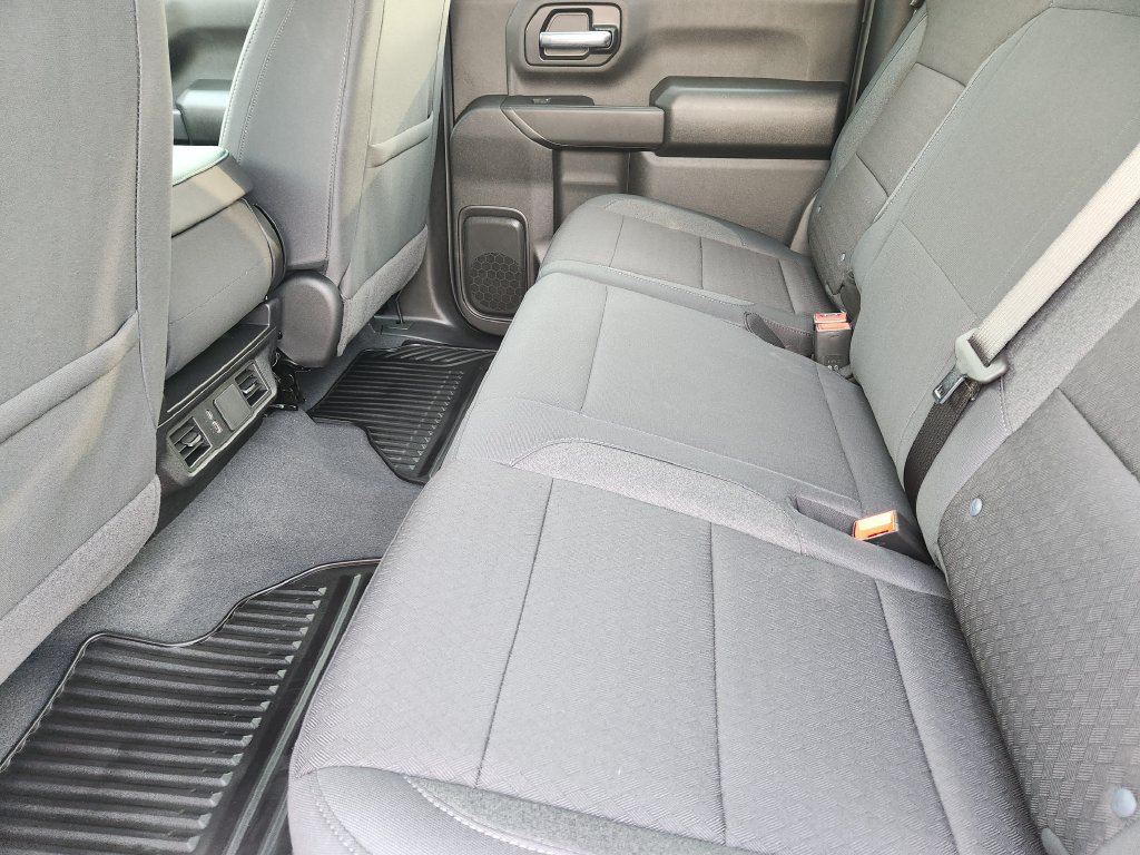 New 2026 Chevrolet Silverado 2500 Custom w/ Custom Value Package AWD/4WD image 19