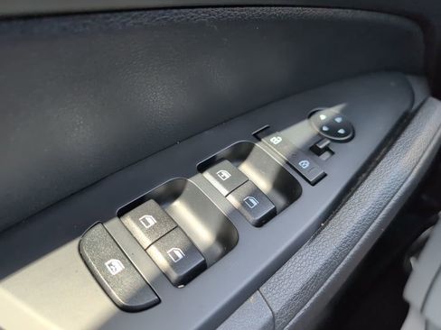 Used 2023 Kia Sportage LX image 22