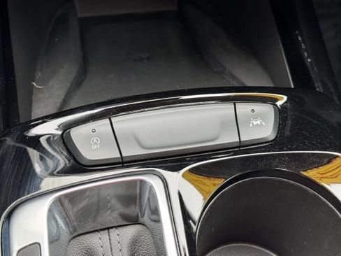 Used 2025 Chevrolet Trax ACTIV w/ Sunroof Package FWD image 27