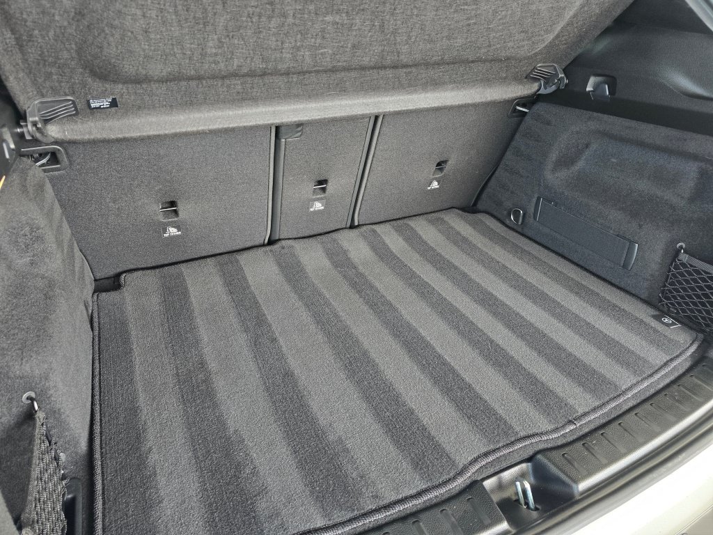 Used 2022 Mercedes-Benz GLA 250 4MATIC image 17