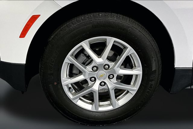 Used 2024 Chevrolet Equinox LS w/ Driver Confidence II Package FWD image 29