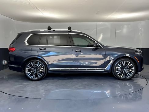 Used 2019 BMW X7 xDrive50i w/ Premium Package AWD/4WD image 2