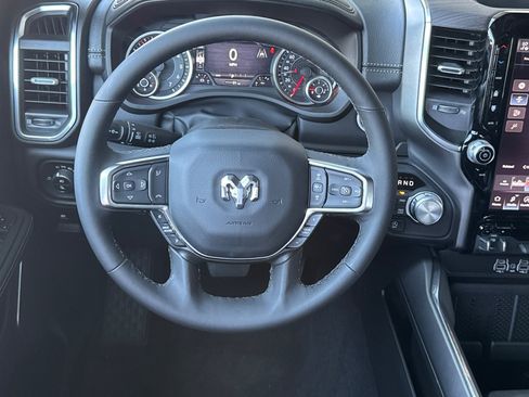 New 2026 RAM 1500 Laramie AWD/4WD image 13
