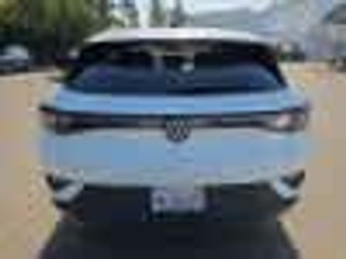 Used 2023 Volkswagen ID.4 Pro RWD image 10