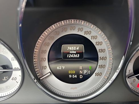 Used 2014 Mercedes-Benz GLK 350 4MATIC image 23