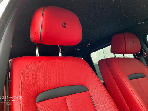 Certified 2022 Rolls-Royce Cullinan image 31