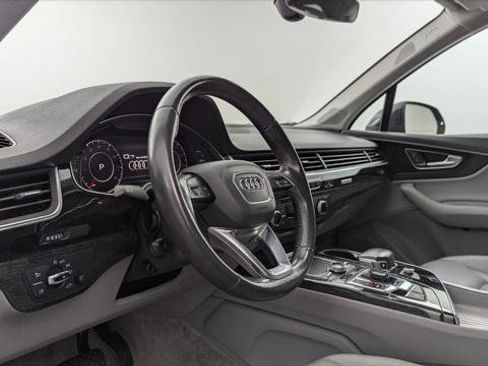 Used 2017 Audi Q7 3.0T Premium Plus image 23