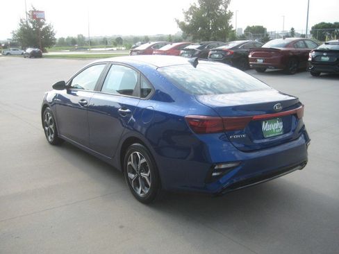 Used 2021 Kia Forte LXS FWD image 5