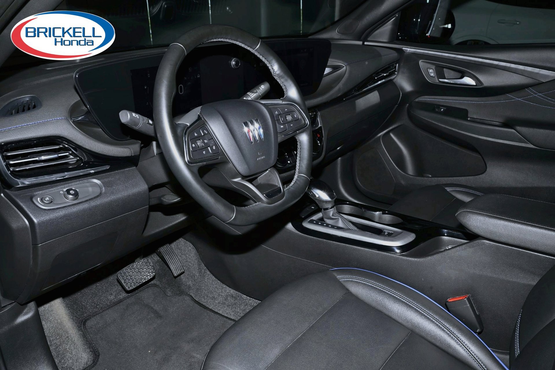 Used 2025 Buick Envista Sport Touring w/ Convenience I Package FWD image 26