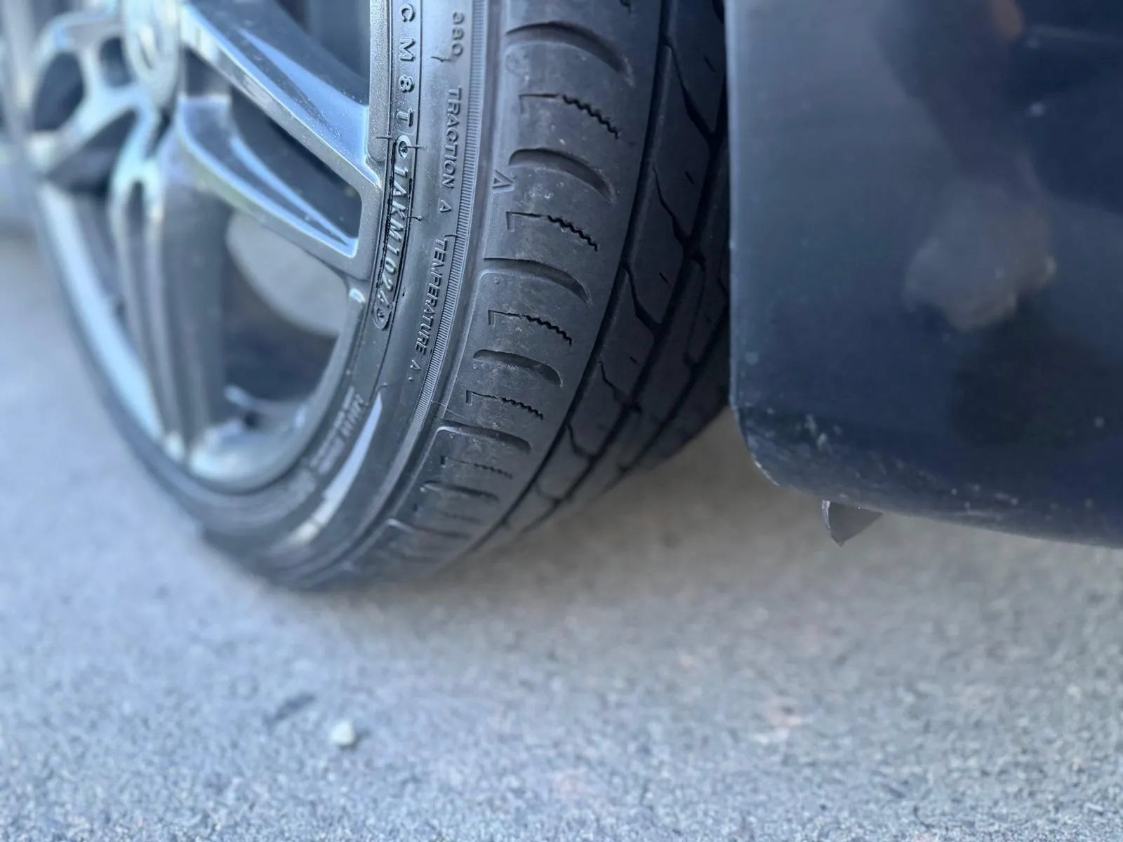 Used 2019 Mercedes-Benz E 300 4MATIC w/ Premium 1 Package image 36