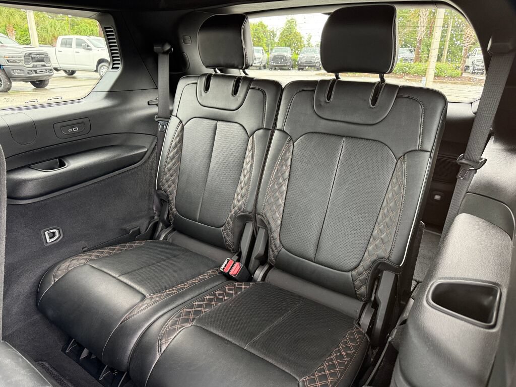 Used 2025 Jeep Grand Cherokee L Summit w/ Obsidian Package AWD/4WD image 13