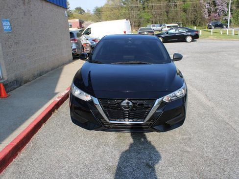 Used 2023 Nissan Sentra SV image 2