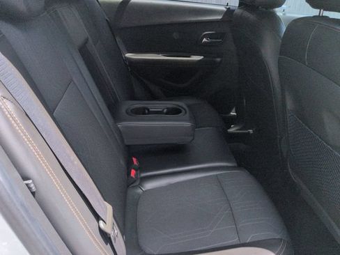 Used 2019 Chevrolet Trax LT w/ LT Convenience Package FWD image 27