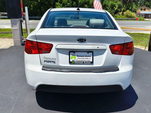 Used 2012 Kia Forte LX image 6