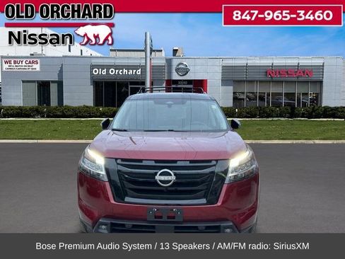 Used 2023 Nissan Pathfinder Platinum image 4