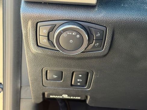 Used 2019 Ford F250 Platinum w/ Platinum Ultimate Package image 19