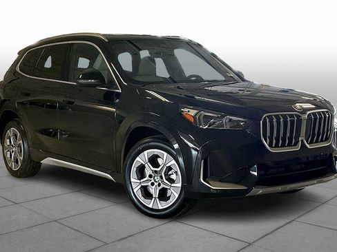 Used 2025 BMW X1 xDrive28i w/ Convenience Package image 2