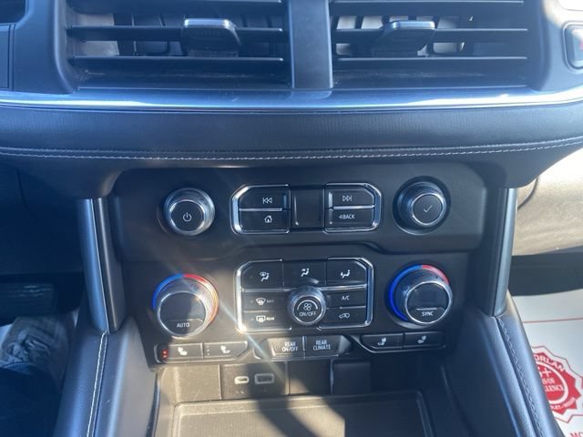 Used 2023 Chevrolet Suburban LT AWD/4WD image 23