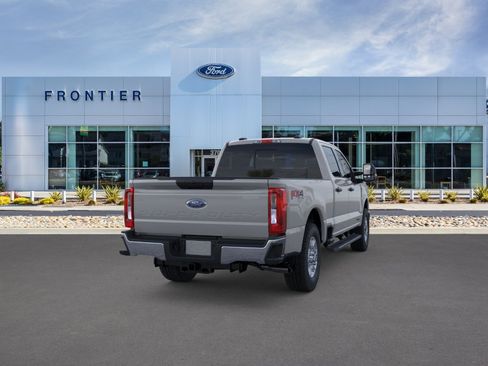 New 2026 Ford F250 XLT w/ FX4 Off-Road Package AWD/4WD image 33