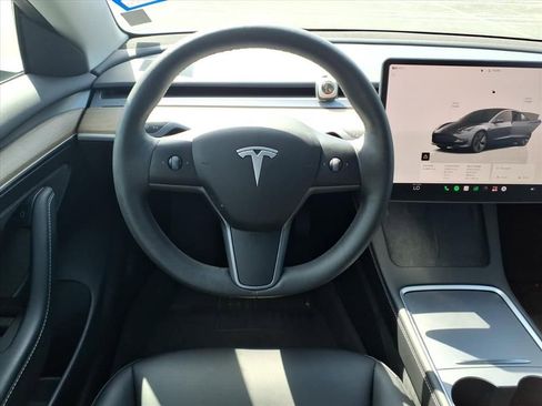 Used 2023 Tesla Model 3 Standard Range RWD image 26