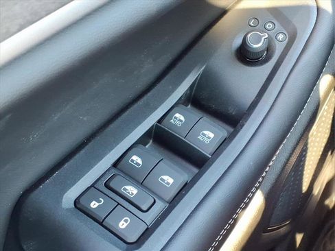 New 2026 Jeep Grand Cherokee Altitude AWD/4WD image 15