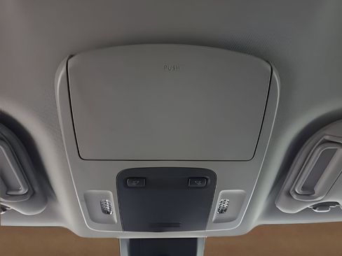 Used 2024 Toyota Camry SE FWD image 24