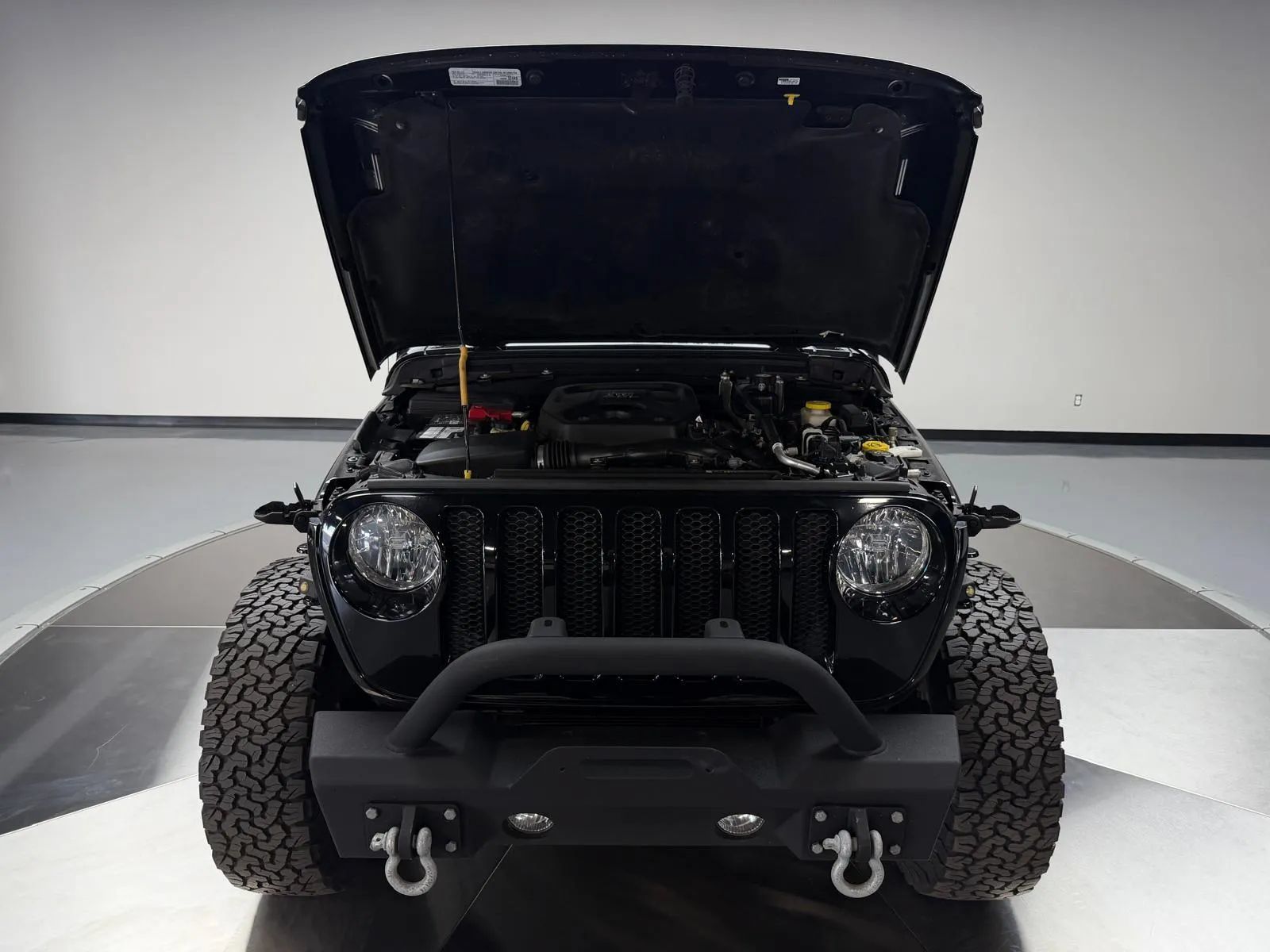 Used 2018 Jeep Wrangler Sport AWD/4WD image 11