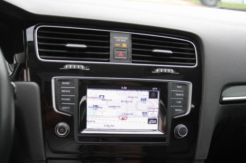 Used 2015 Volkswagen Golf TDI SEL FWD image 40