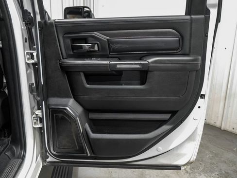 Used 2022 RAM 2500 Limited image 47