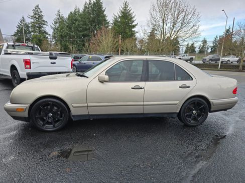 Used 1998 Mercedes-Benz E 430 E 430 Sedan 4D image 2