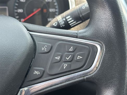 Used 2016 Chevrolet Malibu LT FWD image 25