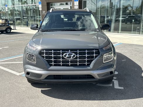 New 2026 Hyundai Venue SEL image 3