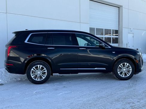 New 2025 Cadillac XT6 Luxury image 47
