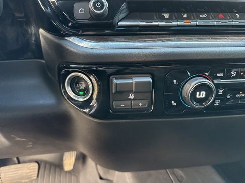 Used 2024 Chevrolet Silverado 2500 LT image 34