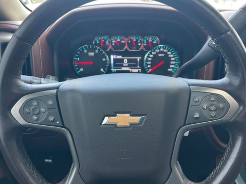 Used 2016 Chevrolet Silverado 2500 High Country w/ Duramax Plus Package image 18